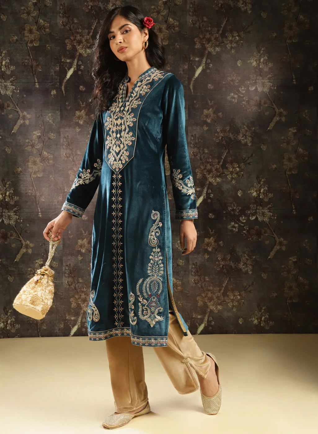 Dark Teal Zari Work Velvet Kurta with Sequins