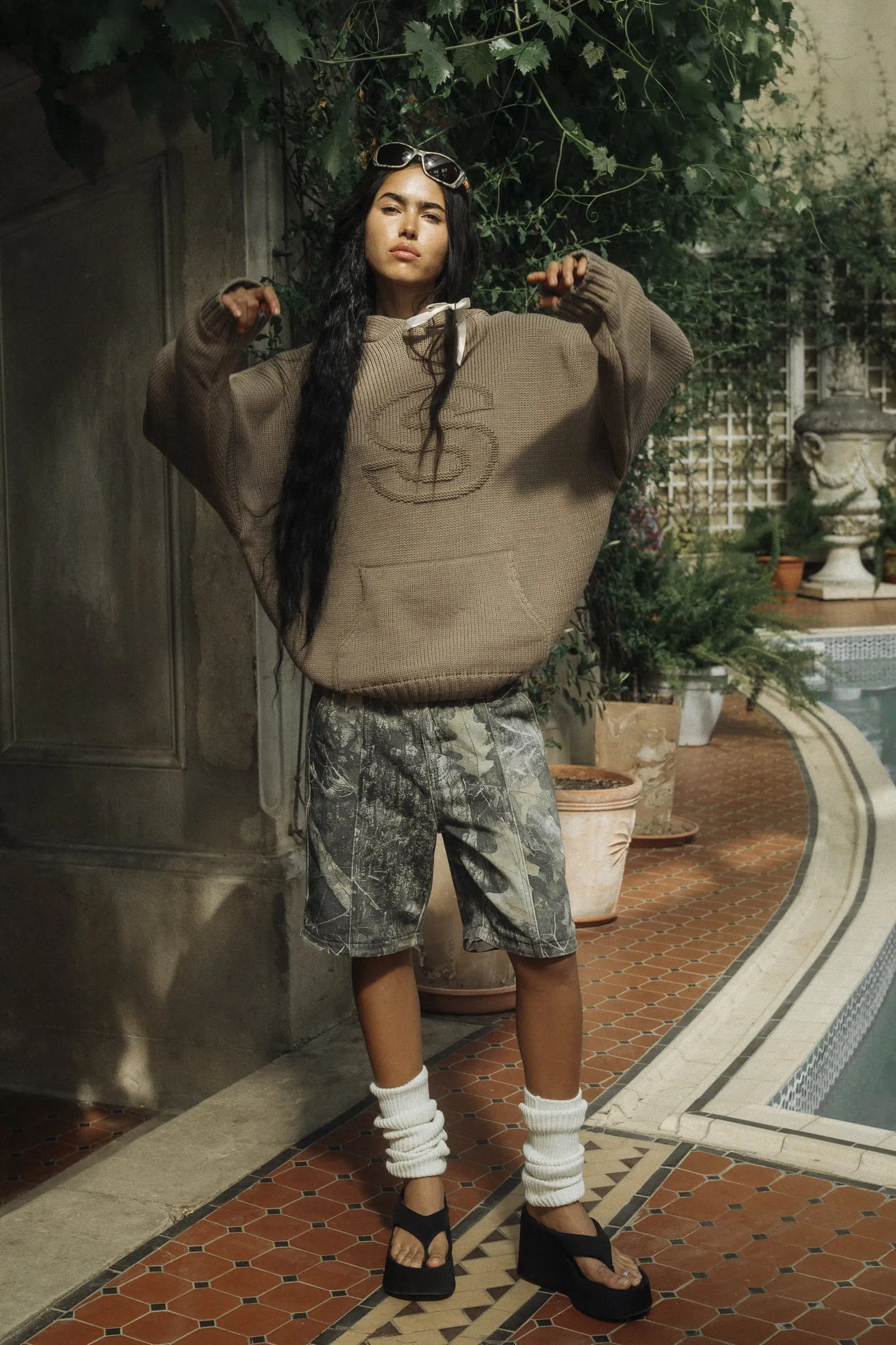 Embossed knitted hoodie