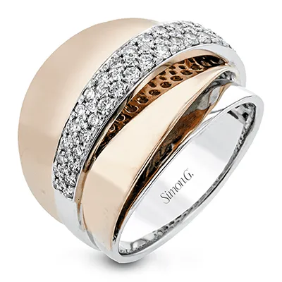 Fashion Ring In 18k Gold With Diamonds