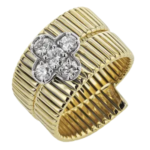 Fashion Ring In 18k Gold With Diamonds