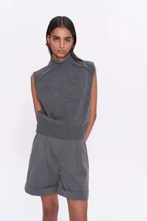 Gray Reverse Sewing Detailed Knitted Sweater