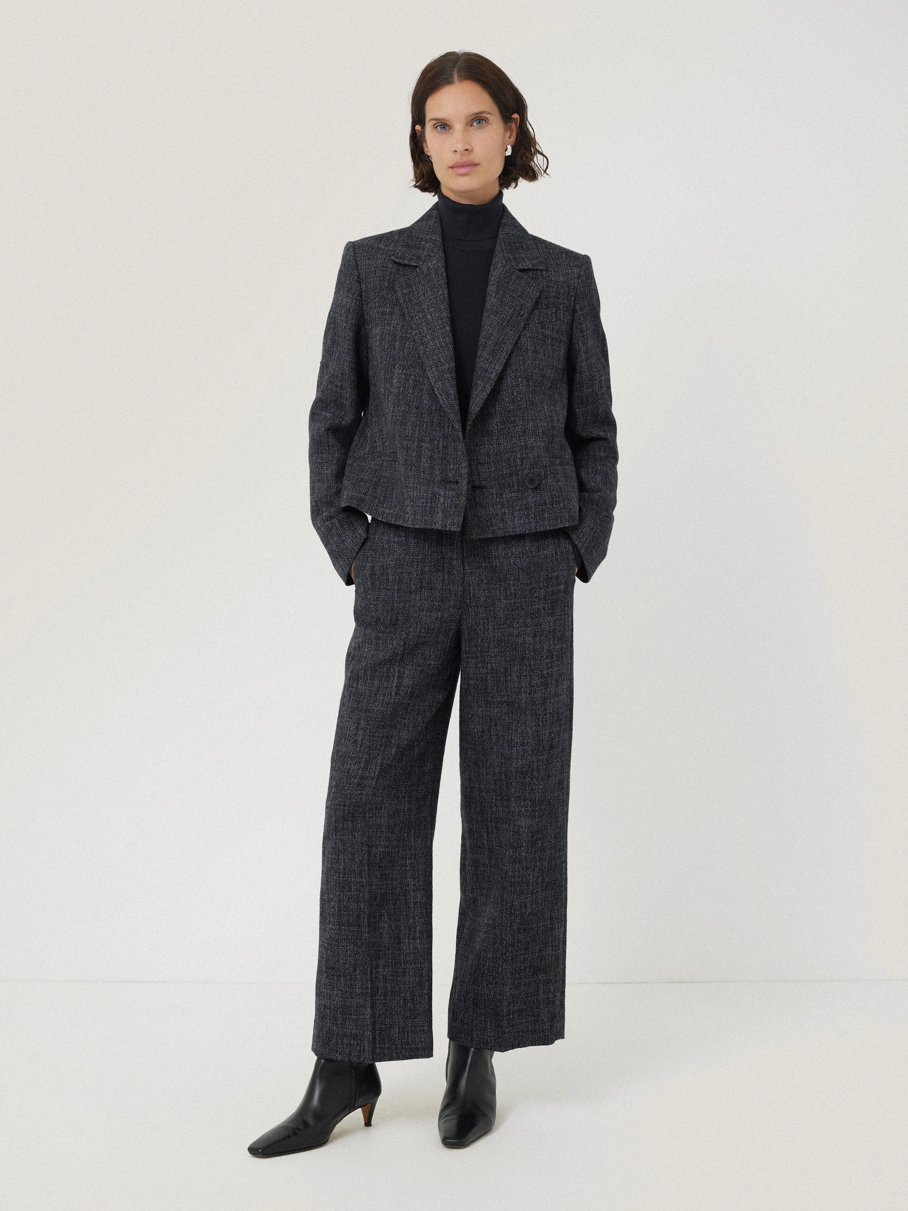 Hale Boucle Cropped Trousers | Navy