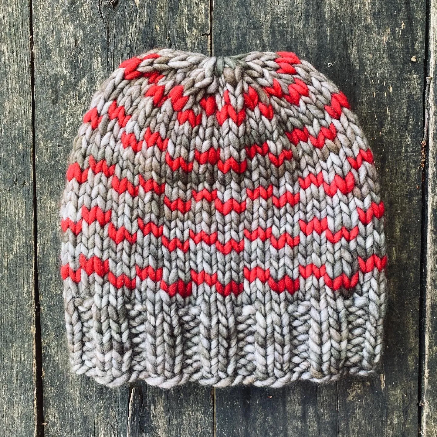 My Kind of Waves Beanie knitting PATTERN colorwork super bulky