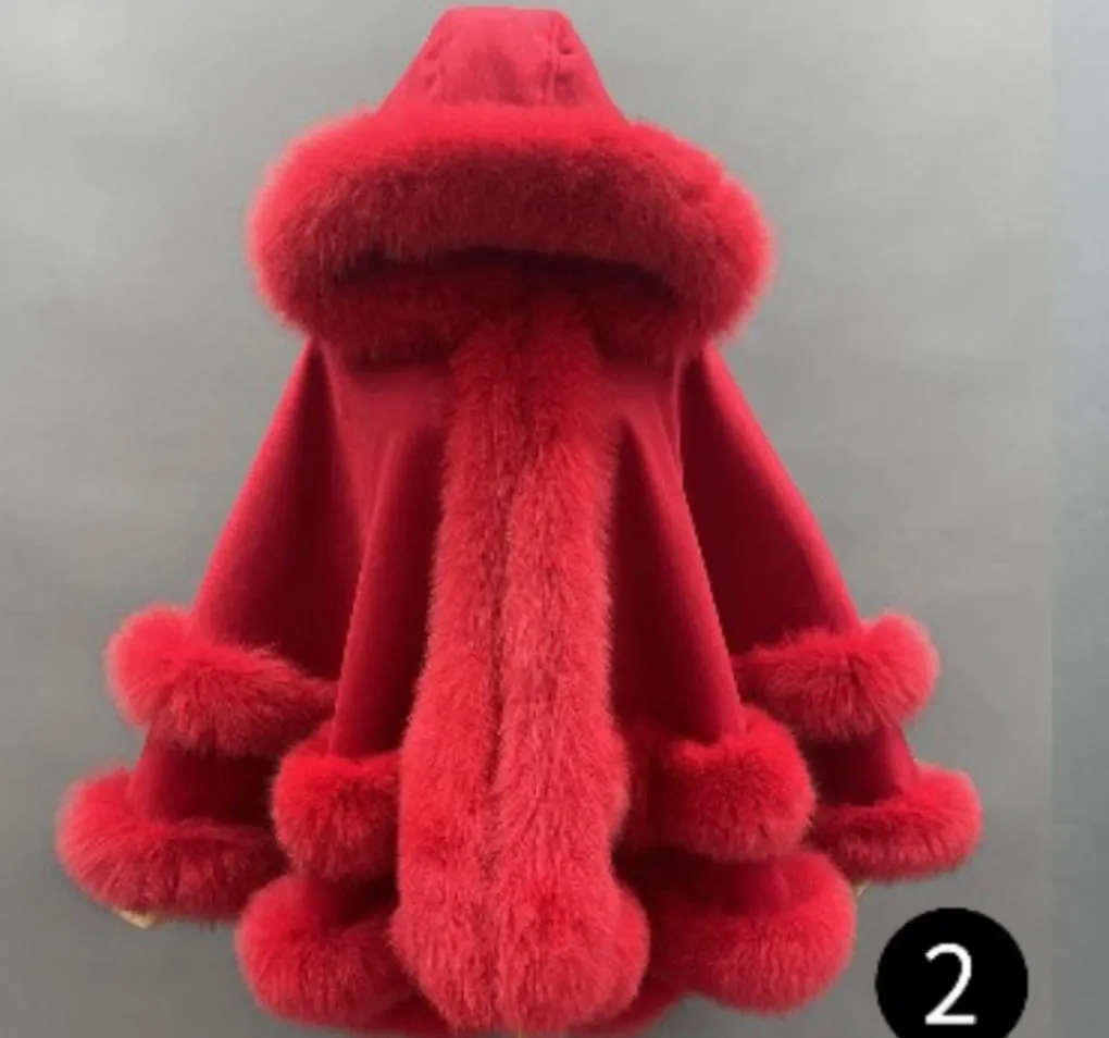 ON SALE-Hooded Cashmere with fur trim
