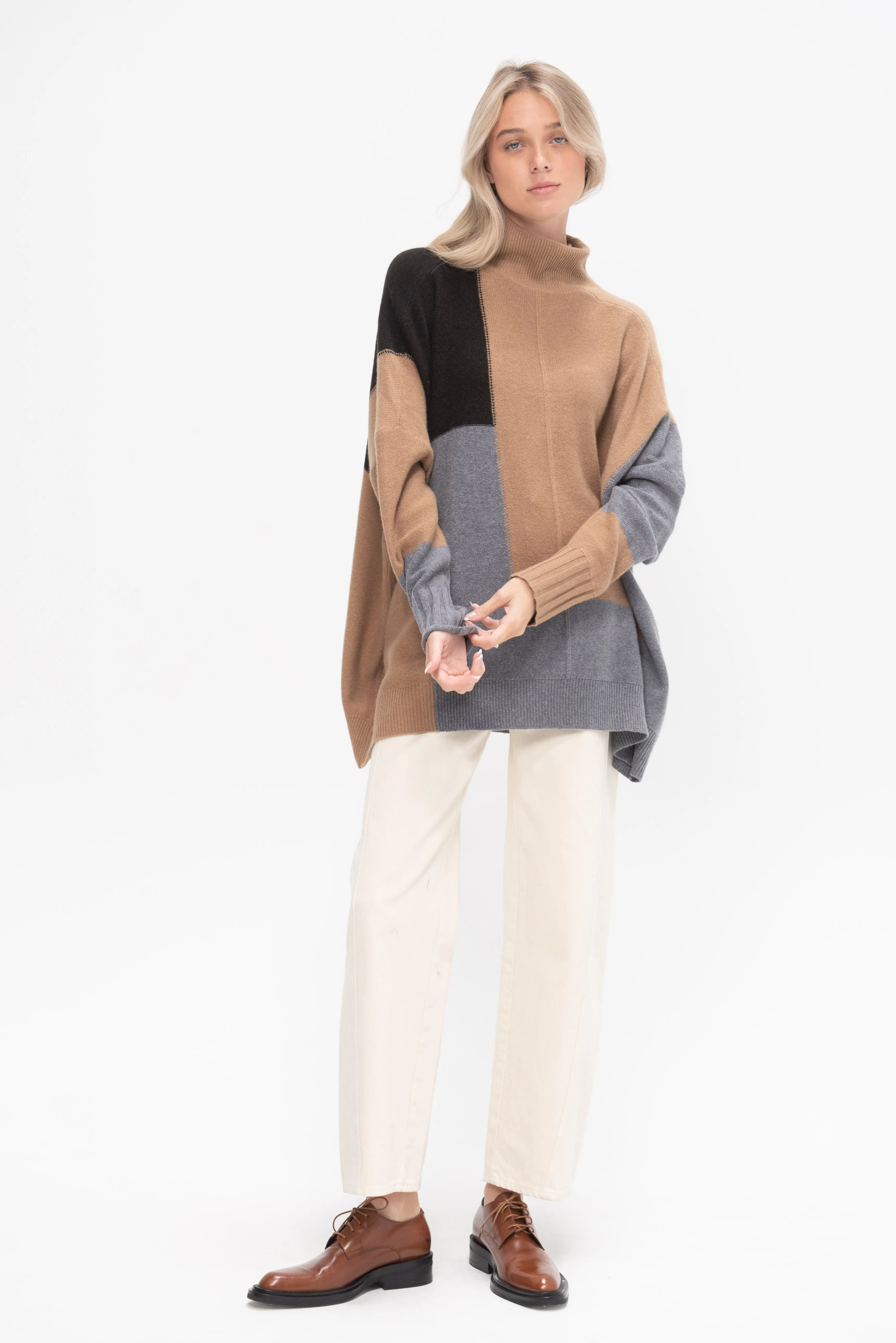 Oversized Turtleneck, Grey Combo