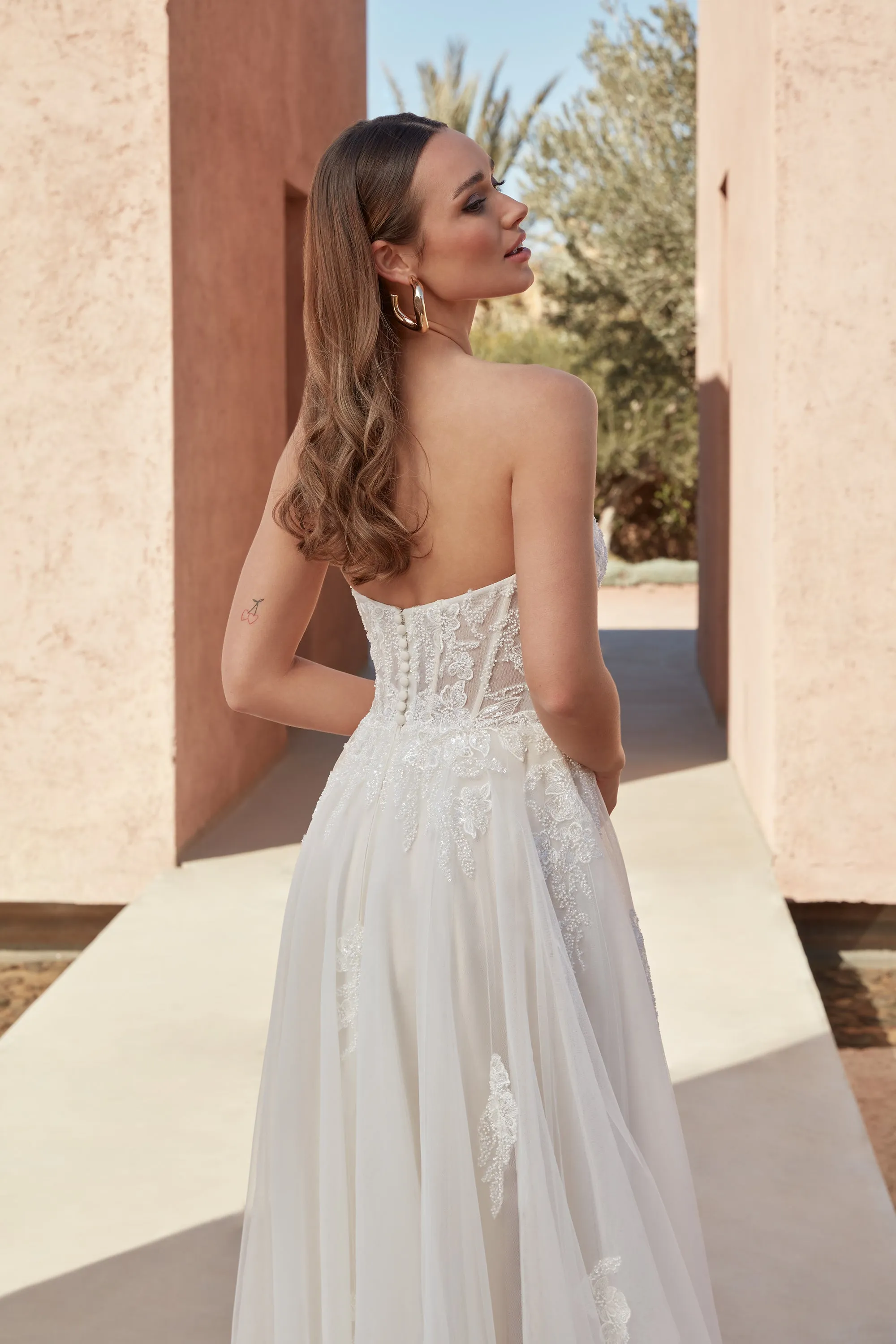 Sanika (11322LND)