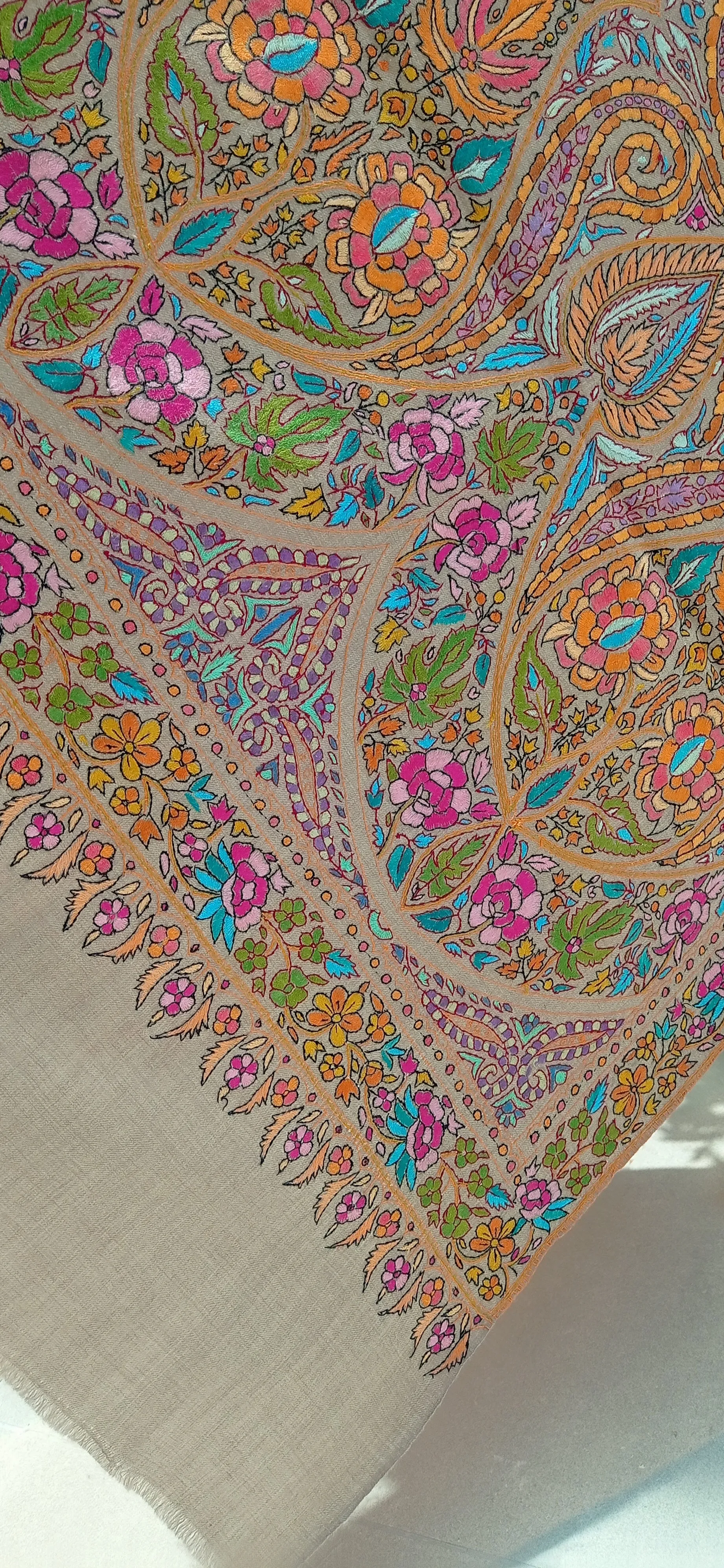 Simina Natural Light Grey Pashmina Jamawar Shawl
