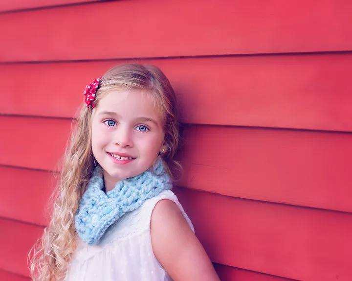 Sky blue button scarf