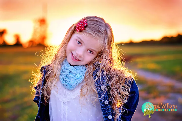 Sky blue button scarf