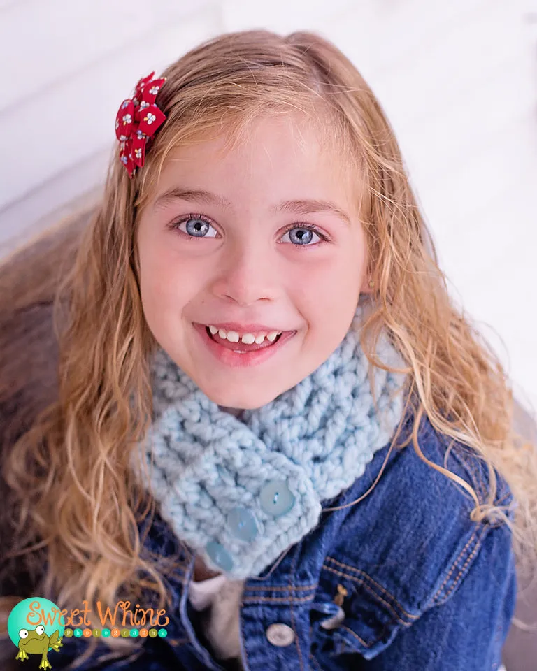 Sky blue button scarf