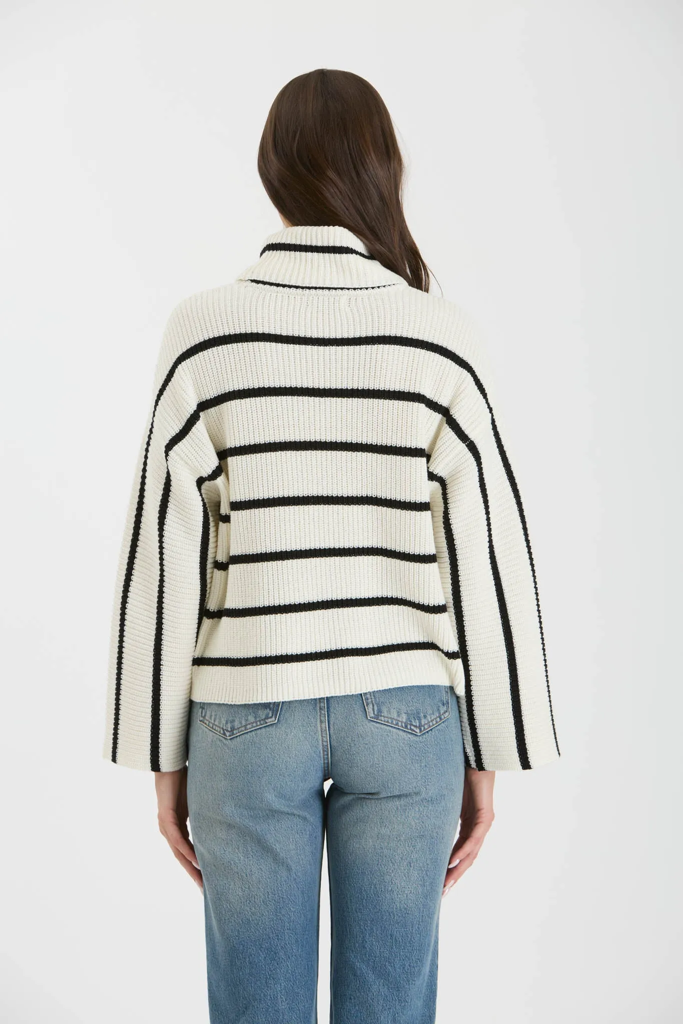 STRIPE TURTLENECK LONG WIDE SLEEVE KNIT SWEATER