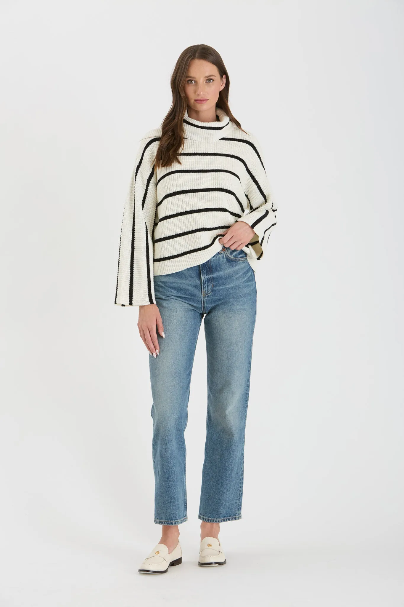 STRIPE TURTLENECK LONG WIDE SLEEVE KNIT SWEATER