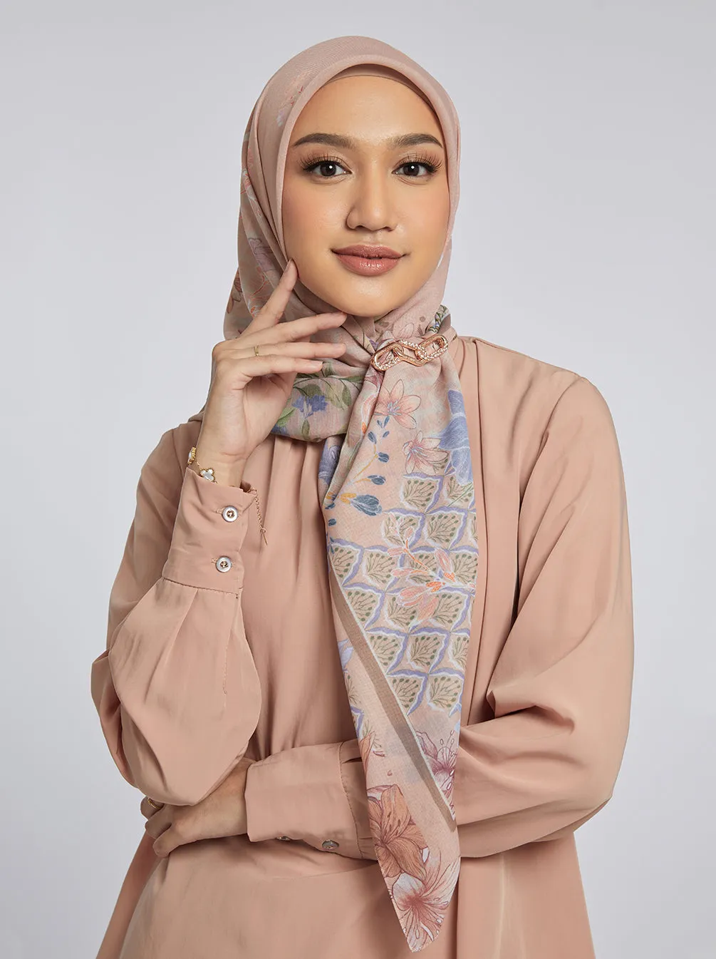 TEMIMA SCARF PETAL