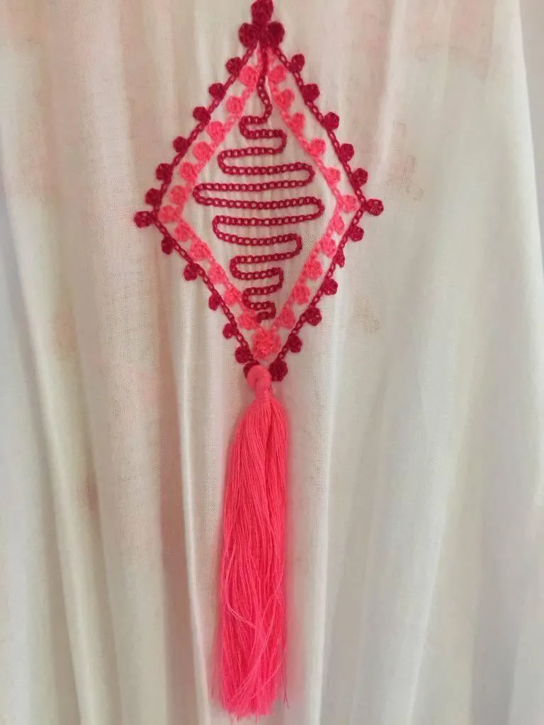 TOP NECI in 4 Colors