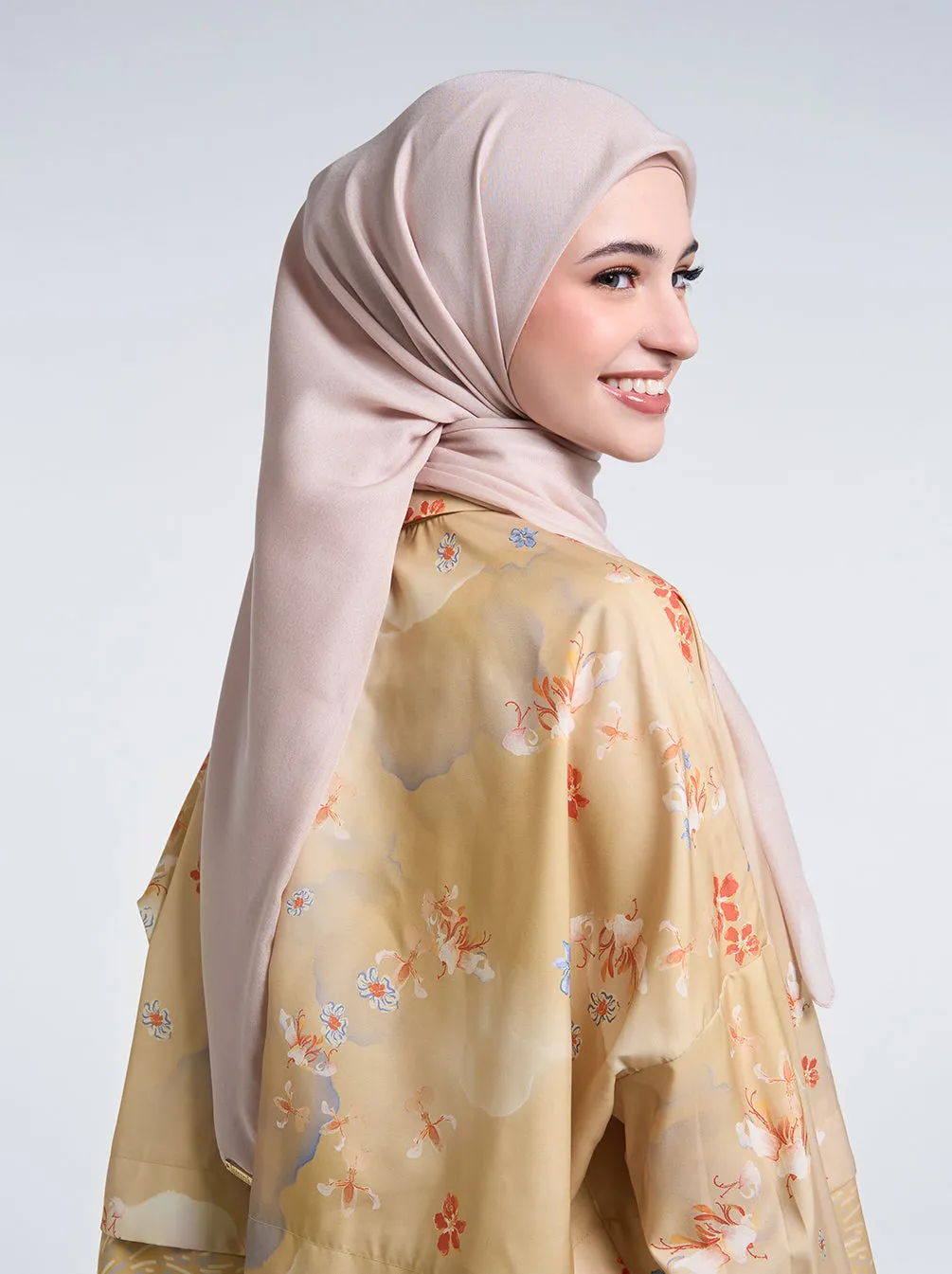 ULTRA PARIS SCARF PLAIN BUTTERCREAM