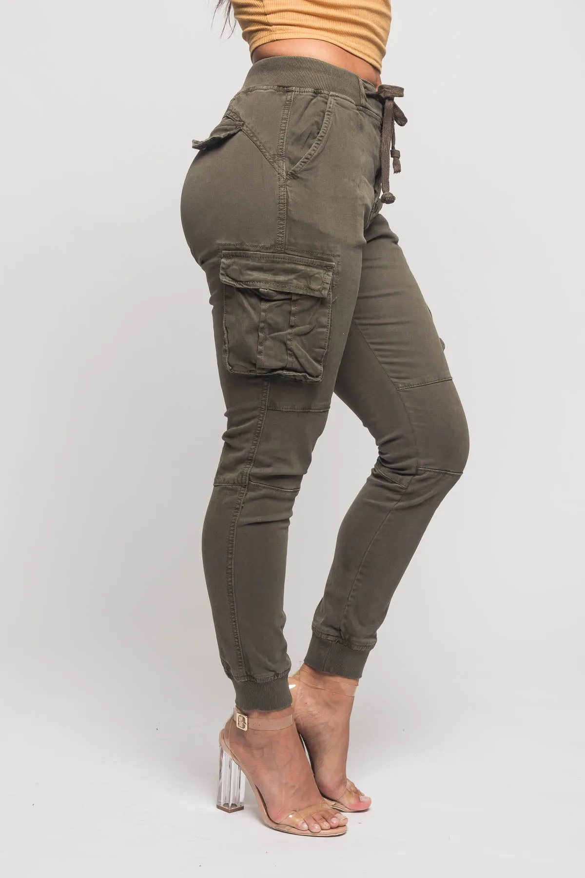 Women's Essential Colored Cargo Joggers