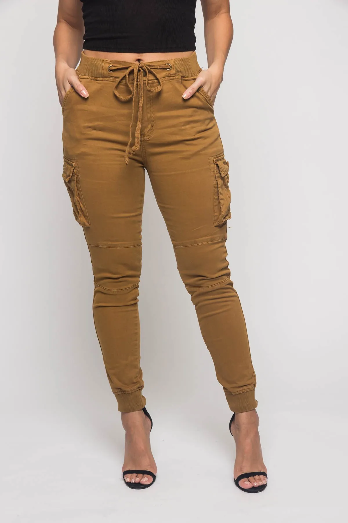 Women's Essential Colored Cargo Joggers