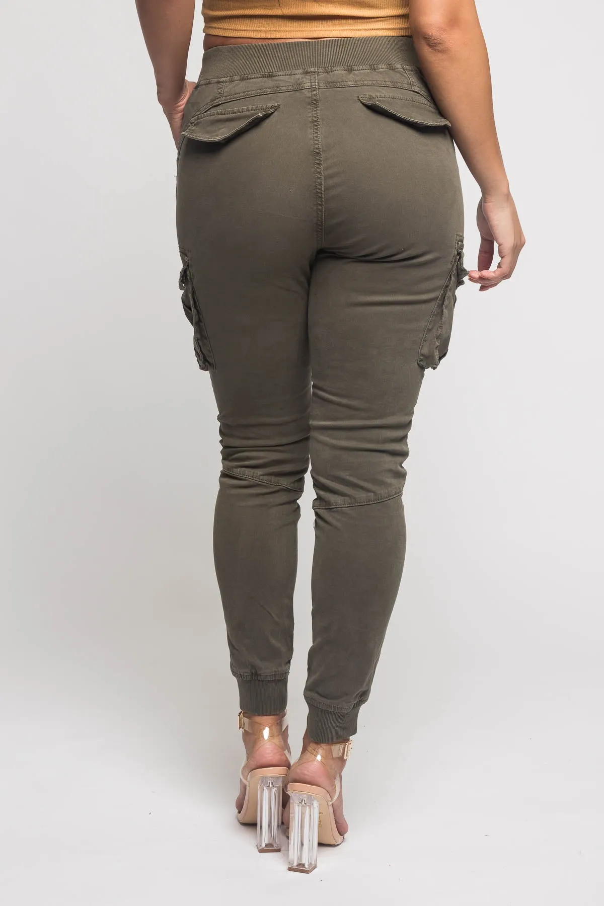 Women's Essential Colored Cargo Joggers