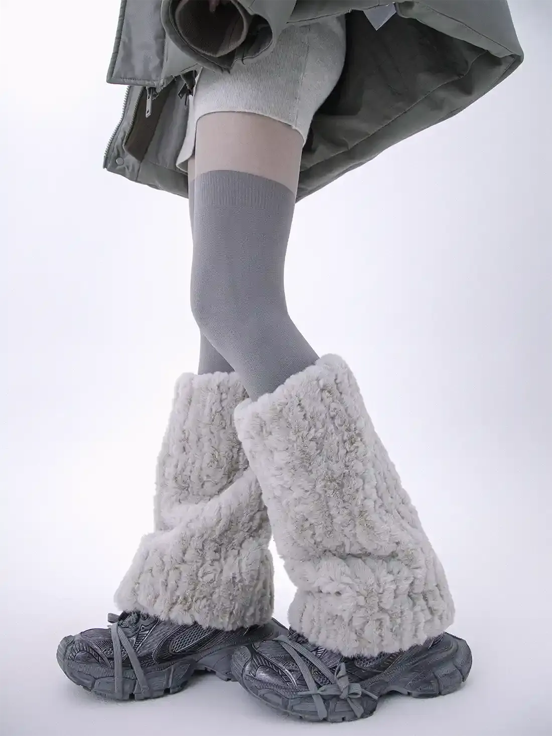Zoe Fluffy Leg Warmers
